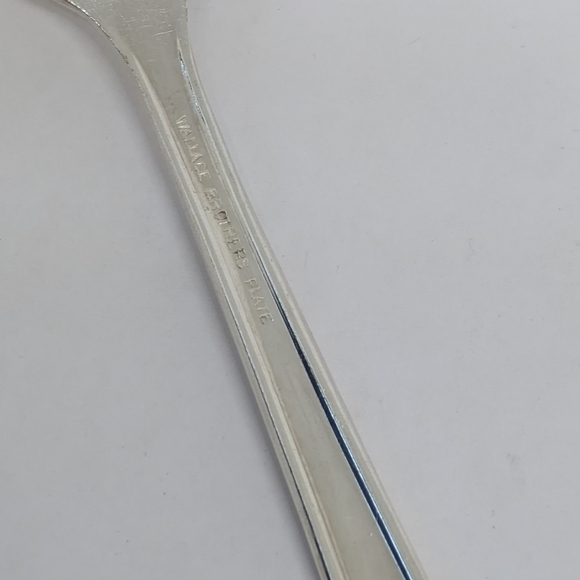 1930's Silverplate Dessert Salad Forks Set Of 6 Fortune By Wallace Floral Handle - Picture 9 of 11